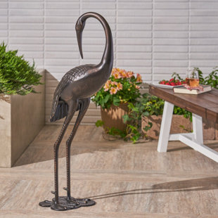 BEACHCREST HOME™ Hico Birds Rust Resistant Metal Garden Statue