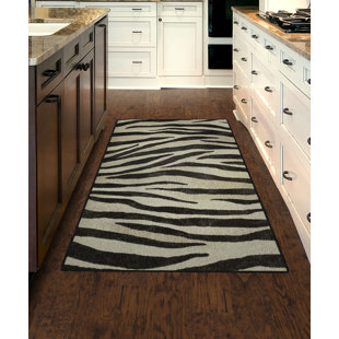 WORLD MENAGERIE Metzger Performance Black/Ivory Rug