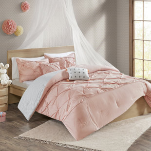 GEMMA VIOLET Knutson Reversible Comforter Set