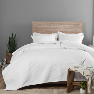 VUE ELEMENTS Pebble Modern & Contemporary Percale Coverlet Set