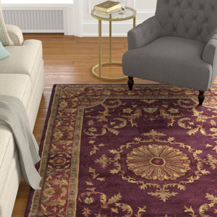 ASTORIA GRAND Latarra Handmade Wool Burgundy Rug