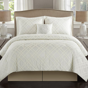 NANSHING AMERICA, INC Talulah Comforter Set