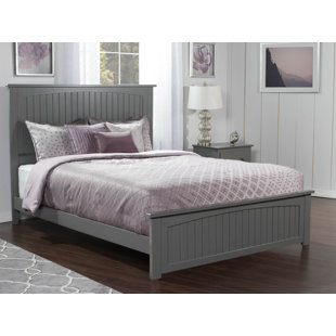 AFI FURNISHINGS Nantucket Low Profile Solid Wood Platform Bed with Matching Footboard