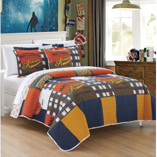 ZOOMIE KIDS Cloutier Microfiber Quilt Set
