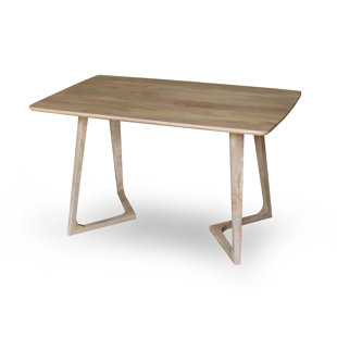 MIKADO LIVING Nenita Dining Table
