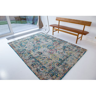 LOUIS DE POORTERE Teppich Antiquarian Bakhtiari in Beige