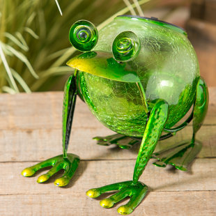 LARK MANOR™ Higuchi Solar Frog LED Outdoor Lawn Statue
