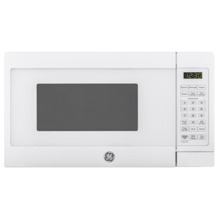 GE APPLIANCES 17" 0.7 cu. ft. 700 Watt Countertop Microwave