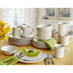 Pfaltzgraff Filigree 16-Piece Stoneware Dinnerware Set, Service for 4