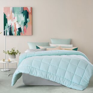 EVOLIVE Box Stitch Geometric Shapes Comforter