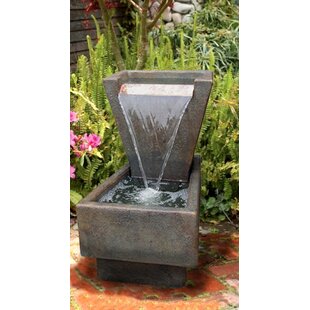 FLORENCE & NEW ITALIAN ART COMPANY Geometrica Cast Stone Fountain