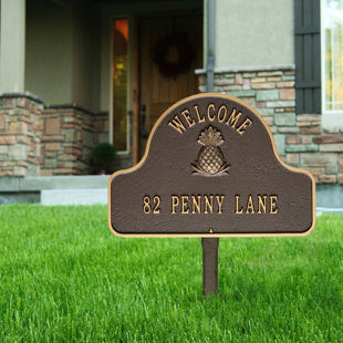 OLD CENTURY FORGE Lexy Pineapple Welcome Address Lawn Sign