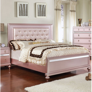 ROSDORF PARK Jakyrah Tufted Panel Standard Bed