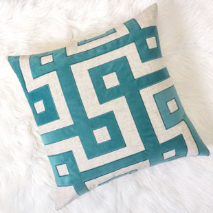 HOMEY COZY Emiliye Geometric Linen Throw Pillow