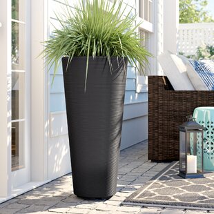 CRESCENT GARDEN Bleeker Tall Round Double-Walled Planter