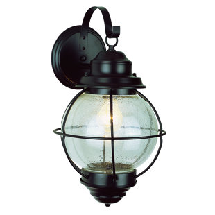 BREAKWATER BAY Momeyer Wall Light