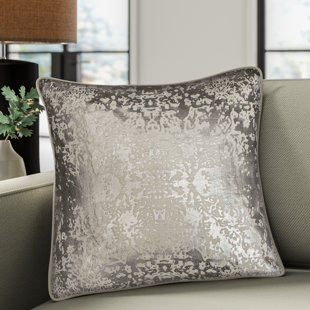HOUSE OF HAMPTON® Daemond Damask Throw Pillow