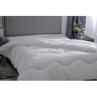 BELLEDORM Hotel Suite Collection Microfibre Duvet