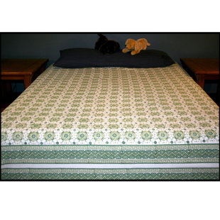 HOMESTEAD J.E.GARMIRIAN AND SON INC Cotton Floral Coverlet