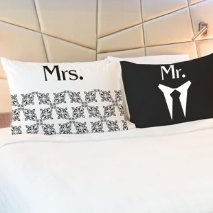 VICTORYSTORE.COM Newlywed Mr. and Mrs Pillow Case Set