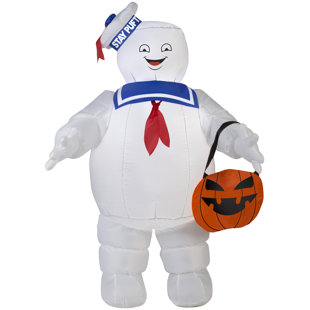 GEMMY INDUSTRIES Airblown Stay Puft with Pumpkin Tote-SM-Ghostbusters Inflatable