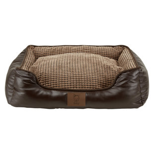 ARCHIE & OSCAR Bessie Faux Leather Pet Bed
