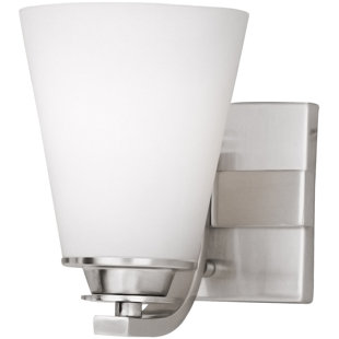 EFFICIENT LIGHTING Armed Sconce