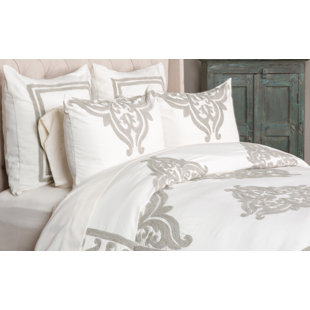 VILLA BY CLASSIC HOME Kent Cotton Damask Duvet Cover