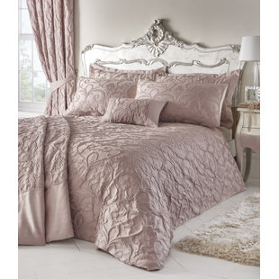 WILLA ARLO INTERIORS Blush Pink Luxury Jacquard Duvet Cover Set