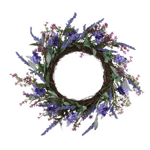 NORTHLIGHT SEASONAL Lavender Artificial Spring Floral Wreath Purple and Green - 18-Inch