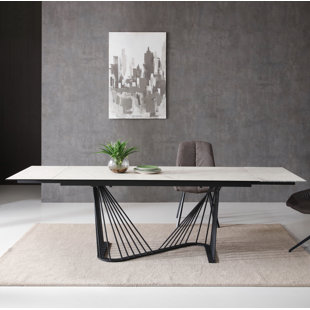 WHITELINE IMPORTS Roma Extendable Dining Table
