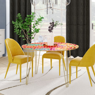 LATITUDE RUN® Kenlyn Dining Table