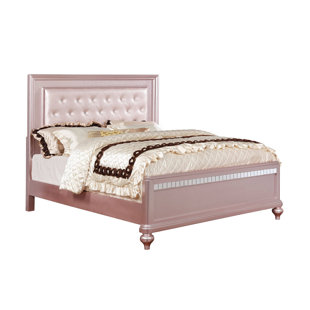 ROSDORF PARK Alisson Tufted Standard Bed