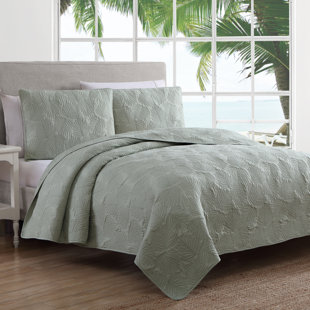 AMERICAN HOME FASHION Estate Leaf Stitch II Farmhouse / Country Quilt Set