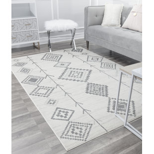 COSMOLIVING BY COSMOPOLITAN Southwestern Machine Woven Grey Area Rug