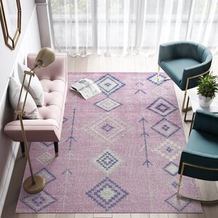 COSMOLIVING BY COSMOPOLITAN Bodrum Tribal Native Pink Area Rug