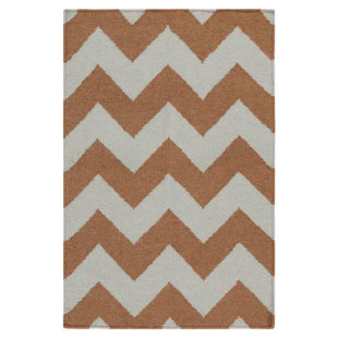 SURYA Frontier Dried Oregano/Mocha Chevron Area Rug