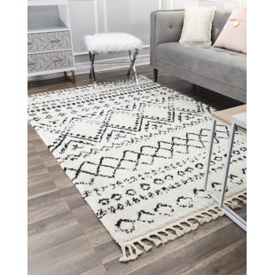 COSMOLIVING BY COSMOPOLITAN Southwestern Machine Woven Area Rug