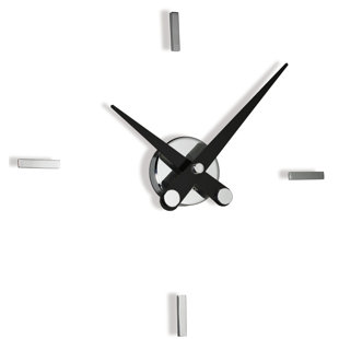 NOMON Puntos Suspensivos Metal Wall Clock