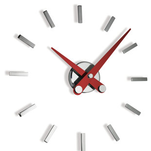 NOMON Puntos Suspensivos Metal Wall Clock