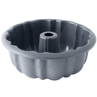 BergHOFF Gem Non-Stick Carbon Steel Fluted Bundt Pan
