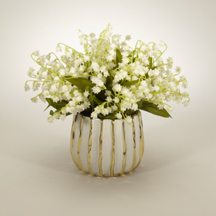 T&C FLORAL COMPANY Lillies Arrangement in Vase