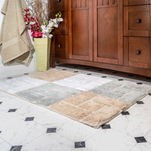 CHESAPEAKE MERCHANDISING INC. Classic Color Cotton Blend Bath Rug