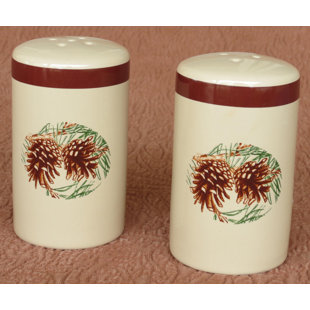 West Creation Pine Cone Salt and Pepper Shaker Set