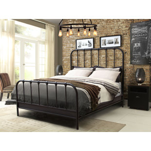 DIAMOND SOFA Mateo Metal Standard Bed