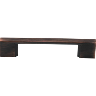 EDDINGTON LANE Soft Square 3 3/4" Center to Center Bar Pull