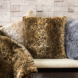 14 KARAT HOME INC. Leopard Animal Print Pillow Cover