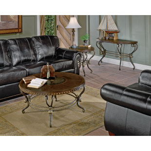 WOODHAVEN HILL 5553 Series Coffee Table