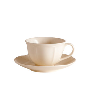 FAIRMONT AND MAIN LTD Vintage Teacup and Saucer (Set of 4)