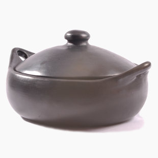 Ancient Cookware 6 Qt. Terracotta Round Flat Chamba Casserole with Lid